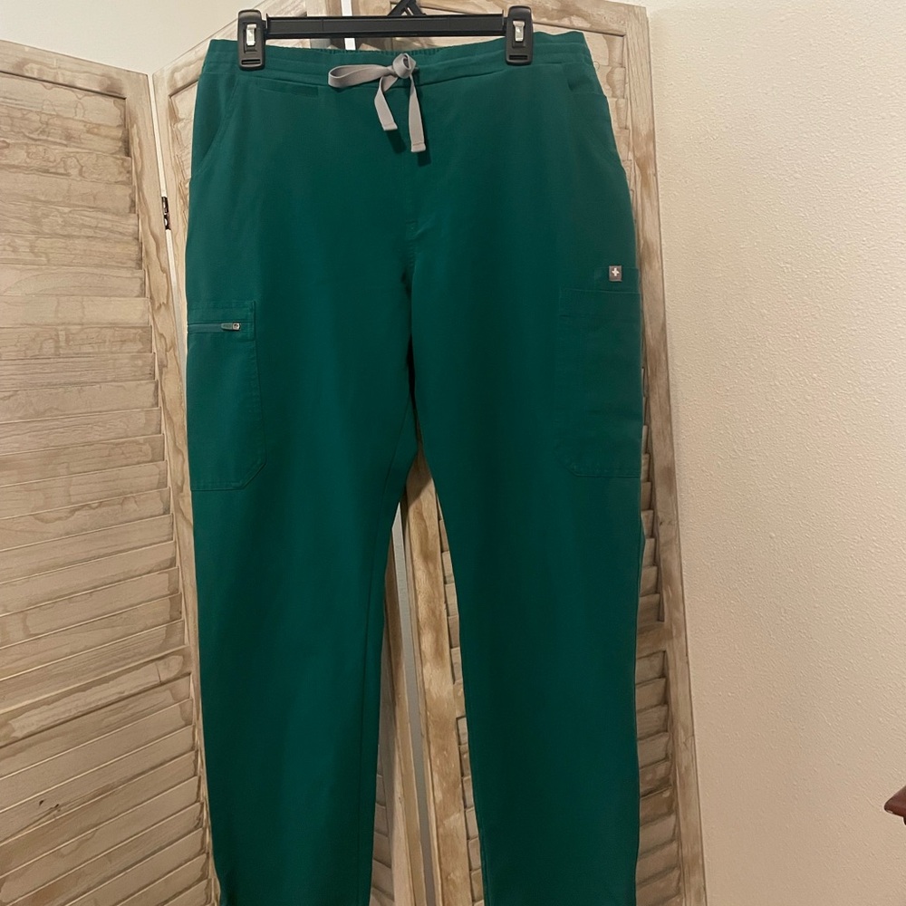 Figs Women's Green Pants